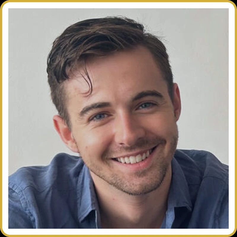 Daniel Schoester, Founder and CEO of Croton Content, finance content strategist.